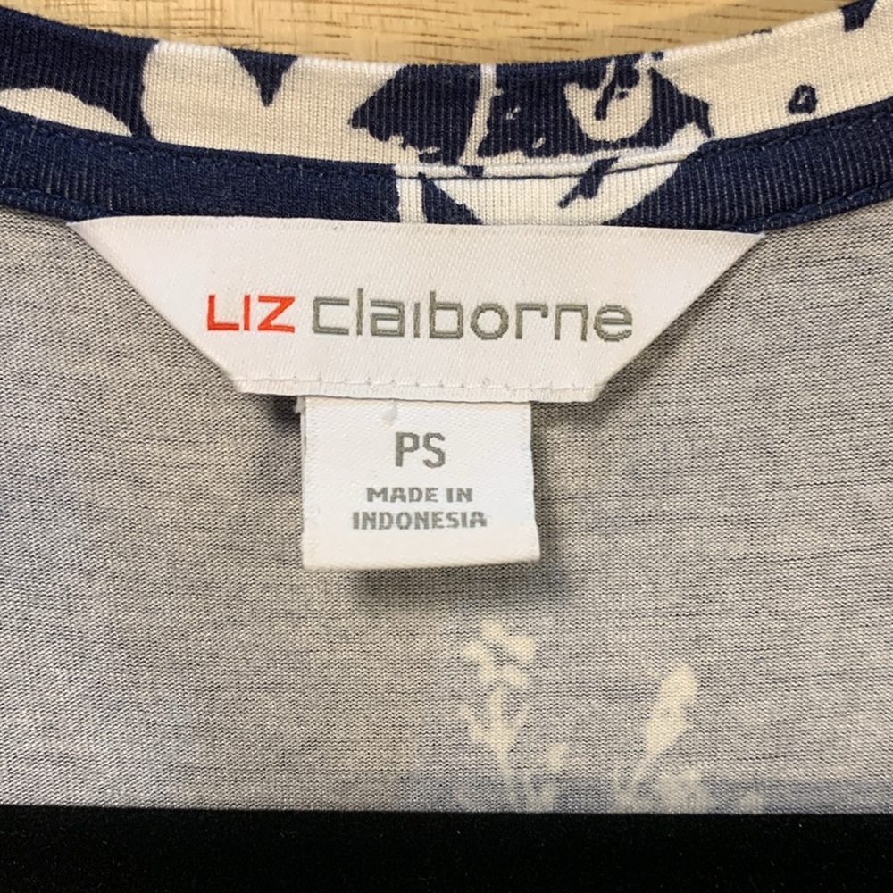 Liz Claiborne Dress Womens Navy Blue White Floral Sleeveless Wrap Petite Small - Picture 3 of 9